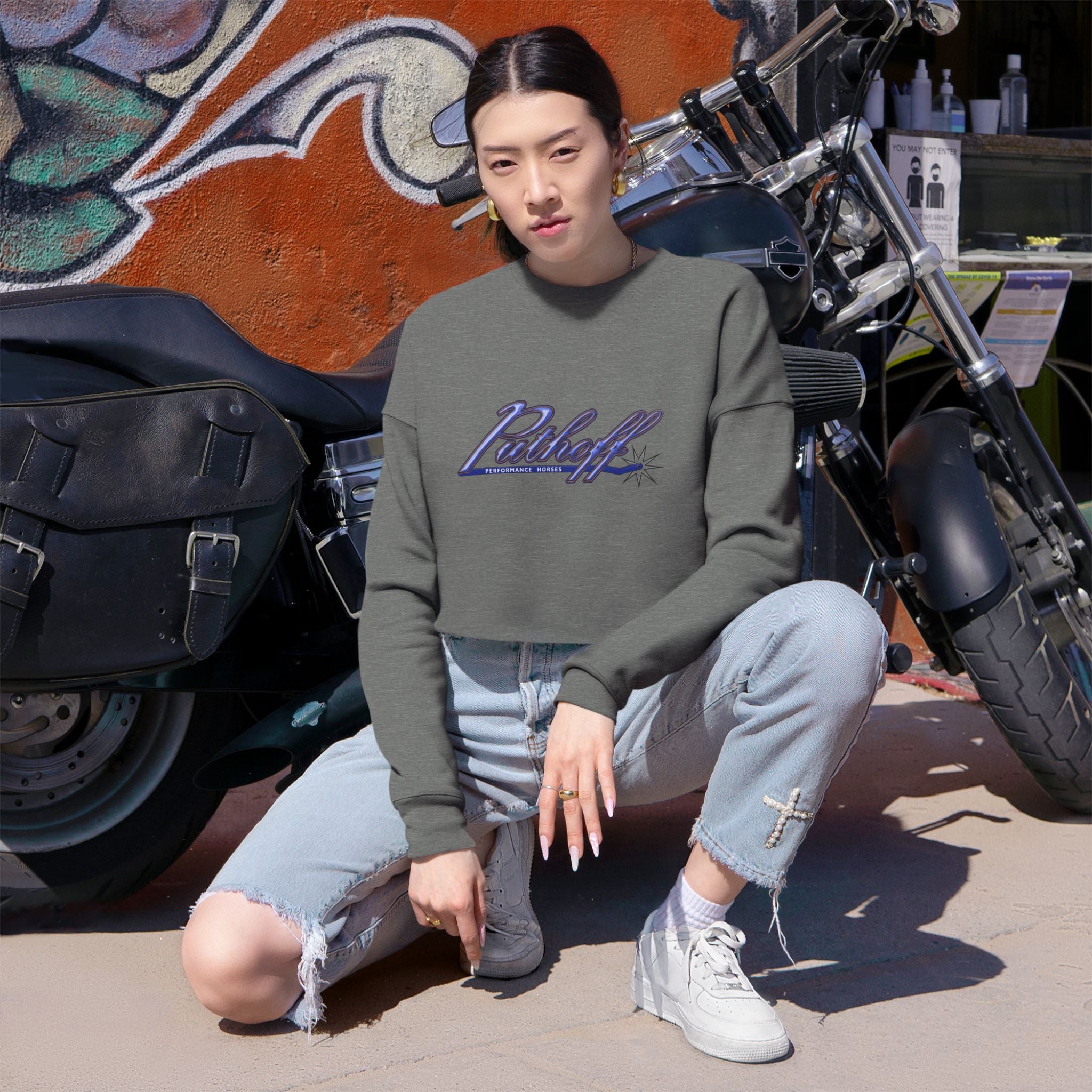 PPH Women's Cropped Sweatshirt